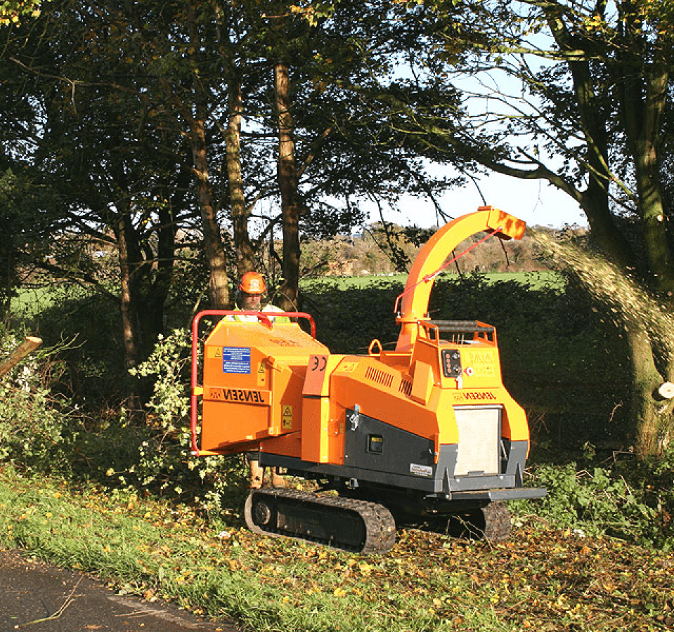 Chipeadora con oruga